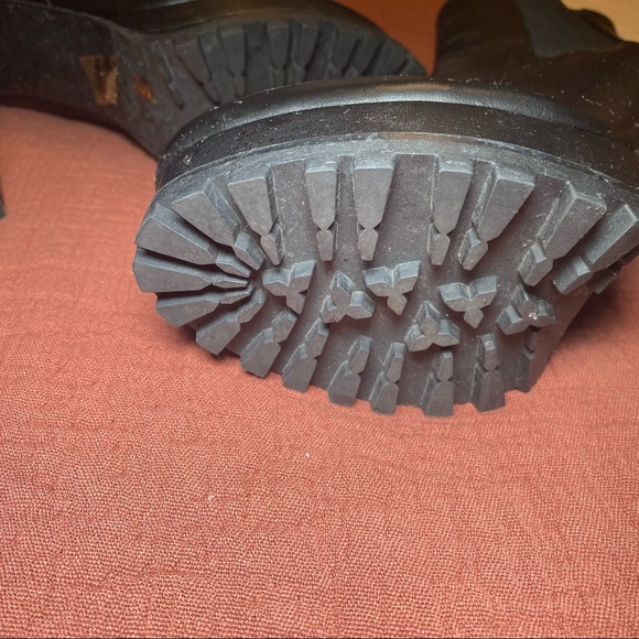 Chelsea booties - Picture 4 of 5